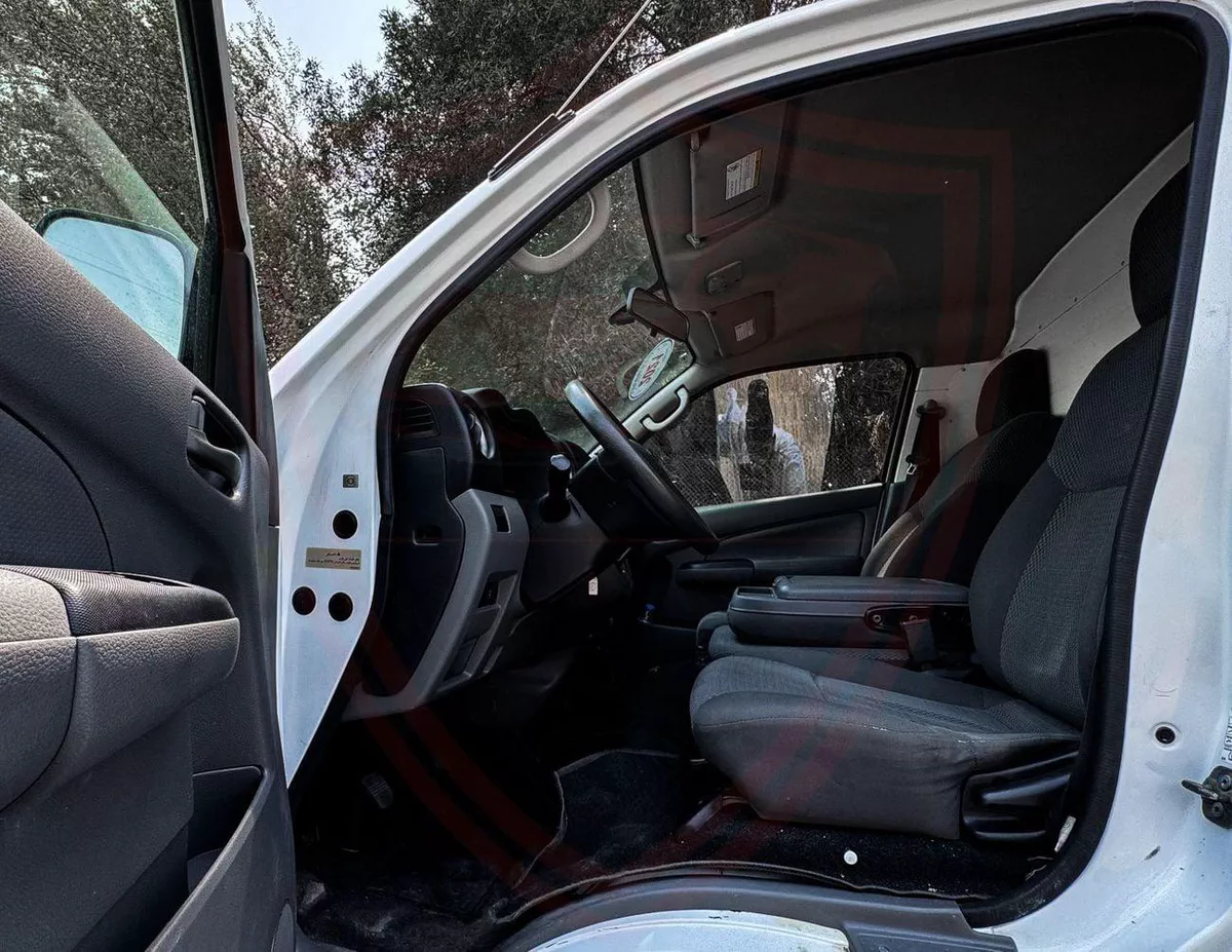 Nissan Urvan STD Nissan Urvan Van Chiller | 2.5 L | 2021 | GCC | Accident-Free | In Excellent Condition | 739 P.M-8-0