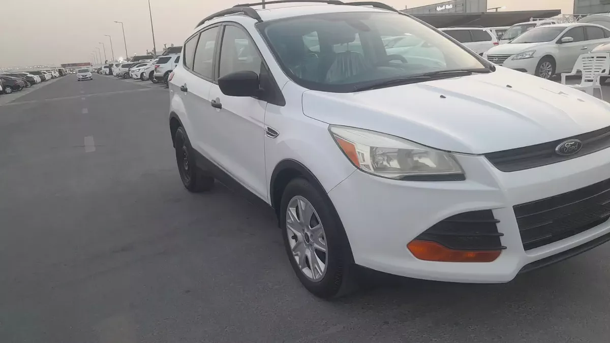 Well Maintained Ford Escape 2014 | GCC Specs-5-5