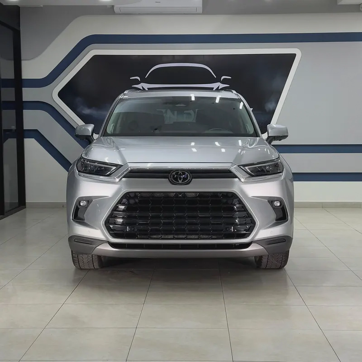 2024 Toyota Grand Highlander Limited 4WD - 7 Seater