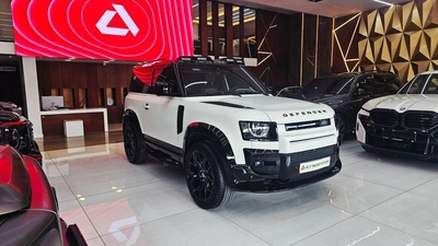 Land Rover Defender 90 X-DYNAMIC SE P400 Land Rover Defender 90 SE P400 X Dynamic URBAN-2