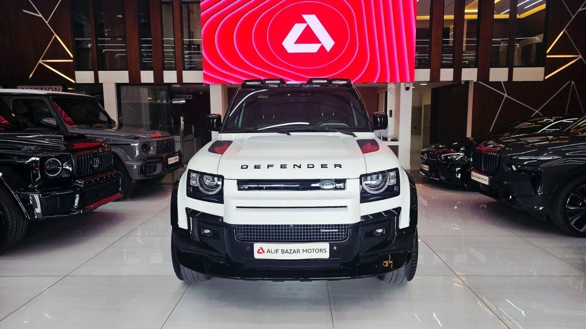 Land Rover Defender 90 X-DYNAMIC SE P400 Land Rover Defender 90 SE P400 X Dynamic URBAN-0-0