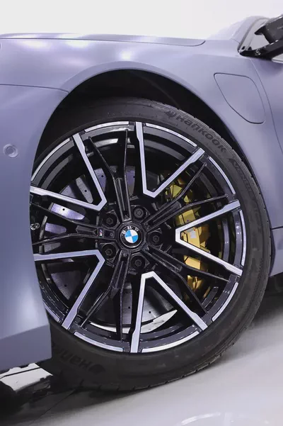 BMW M5 2026 + FULL CARBON PACKAGE + 5 YEARS WARRANTY AND SERVICE CONTRACT-10