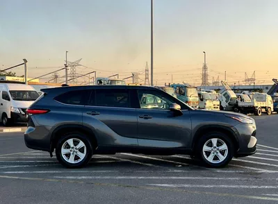 Toyota Highlander LE HEV -4