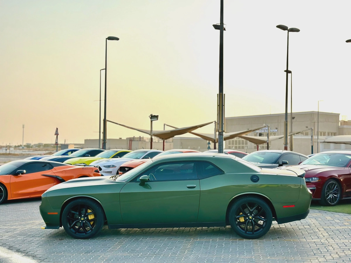 2022 Dodge Challenger GT-4-4