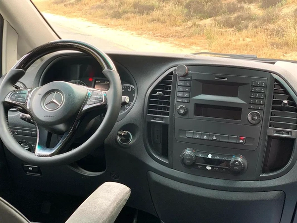 Mercedes-Benz Vito Tourer Base