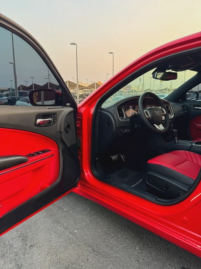 دودچ تشارچر RT V8 5.7L HEMI موديل 2014 خليجى فل اوبشن بحاله ممتازه-15
