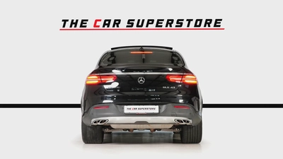Mercedes Benz GLE43 AMG Coupe-2 Tone Exclusive Interior Leather-22 Inch Black AMG Rims-6