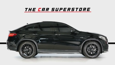 Mercedes Benz GLE43 AMG Coupe-2 Tone Exclusive Interior Leather-22 Inch Black AMG Rims-8