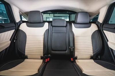 Mercedes Benz GLE43 AMG Coupe-2 Tone Exclusive Interior Leather-22 Inch Black AMG Rims-18