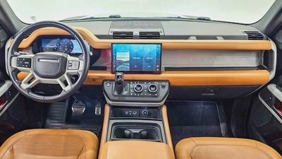 LAND ROVER - DEFENDER - 110 HSE - V 6 P400 - GCC SPECS - UNDER WARRANTY - 2023 MODEL - 68000KM-1