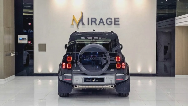LAND ROVER - DEFENDER - 110 HSE - V 6 P400 - GCC SPECS - UNDER WARRANTY - 2023 MODEL - 68000KM