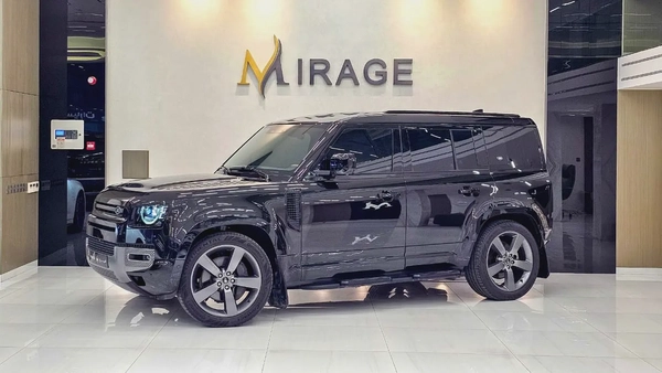 LAND ROVER - DEFENDER - 110 HSE - V 6 P400 - GCC SPECS - UNDER WARRANTY - 2023 MODEL - 68000KM