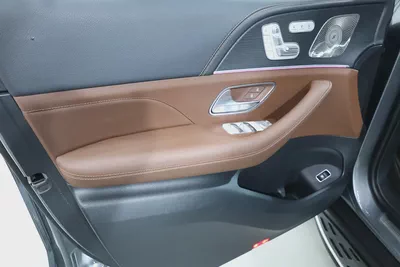 2025 Mercedes-Benz GLS 450 4MATIC | GCC Specs | Brand New-9