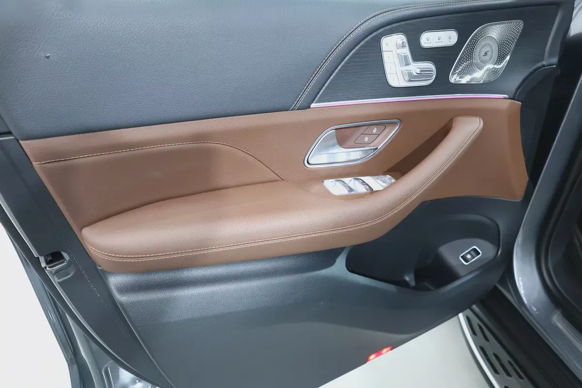 2025 Mercedes-Benz GLS 450 4MATIC | GCC Specs | Brand New-9-9