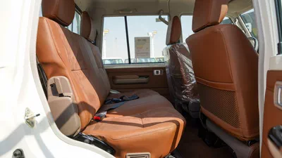 Toyota Land Cruiser Pick Up LC79 DC 4.0 PETROL 2025 AT FULL-11