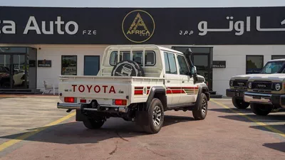 Toyota Land Cruiser Pick Up LC79 DC 4.0 PETROL 2025 AT FULL-14