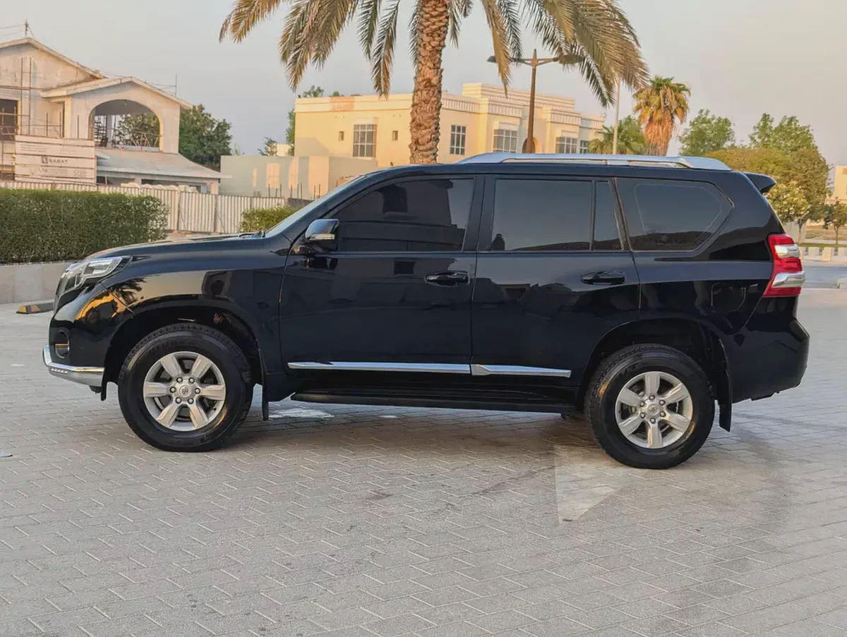 Toyota Prado 2016 TXL | GCC Specs | V4 2.7L Interior and Exterior Excellent Condition-13-13