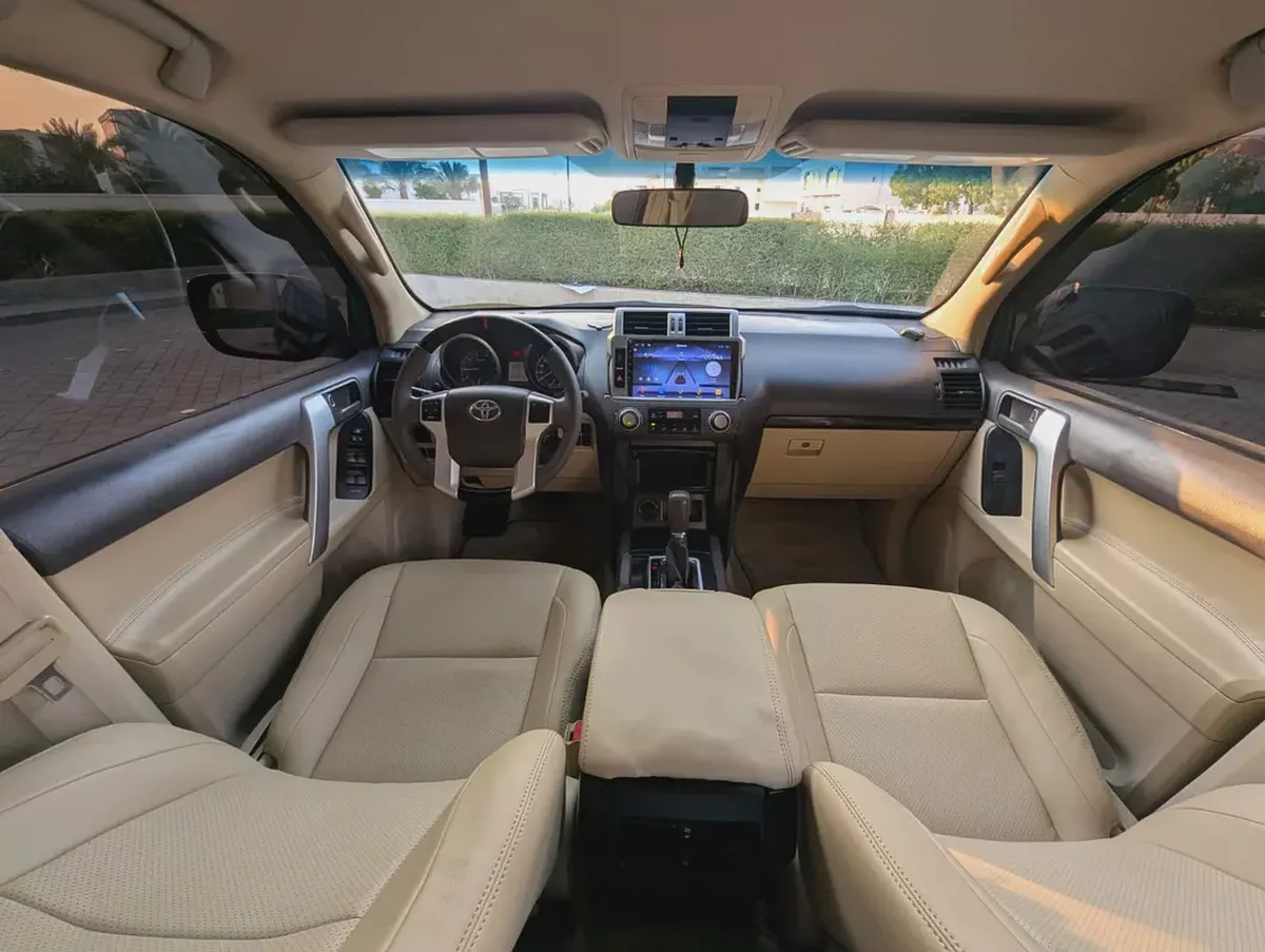 Toyota Prado 2016 TXL | GCC Specs | V4 2.7L Interior and Exterior Excellent Condition-3-3