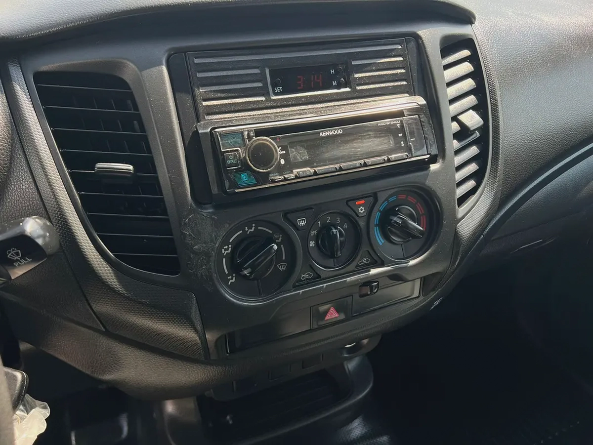 2021 Mitsubishi L200 | 4X2 | Manual | GCC | Ref#1019-14-14