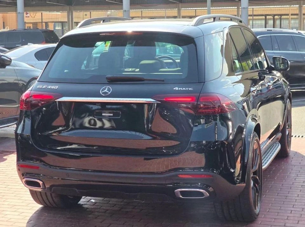 Mercedes Benz GLE 450 AMG SUV Full Option Under Agency Warranty 2026 GCC - AED 389,000