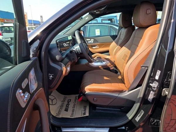Mercedes Benz GLE 450 AMG SUV Full Option Under Agency Warranty 2026 GCC - AED 389,000