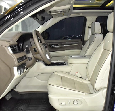 GMC Yukon Denali ( 2023 Model ) in Black Color GCC Specs-2