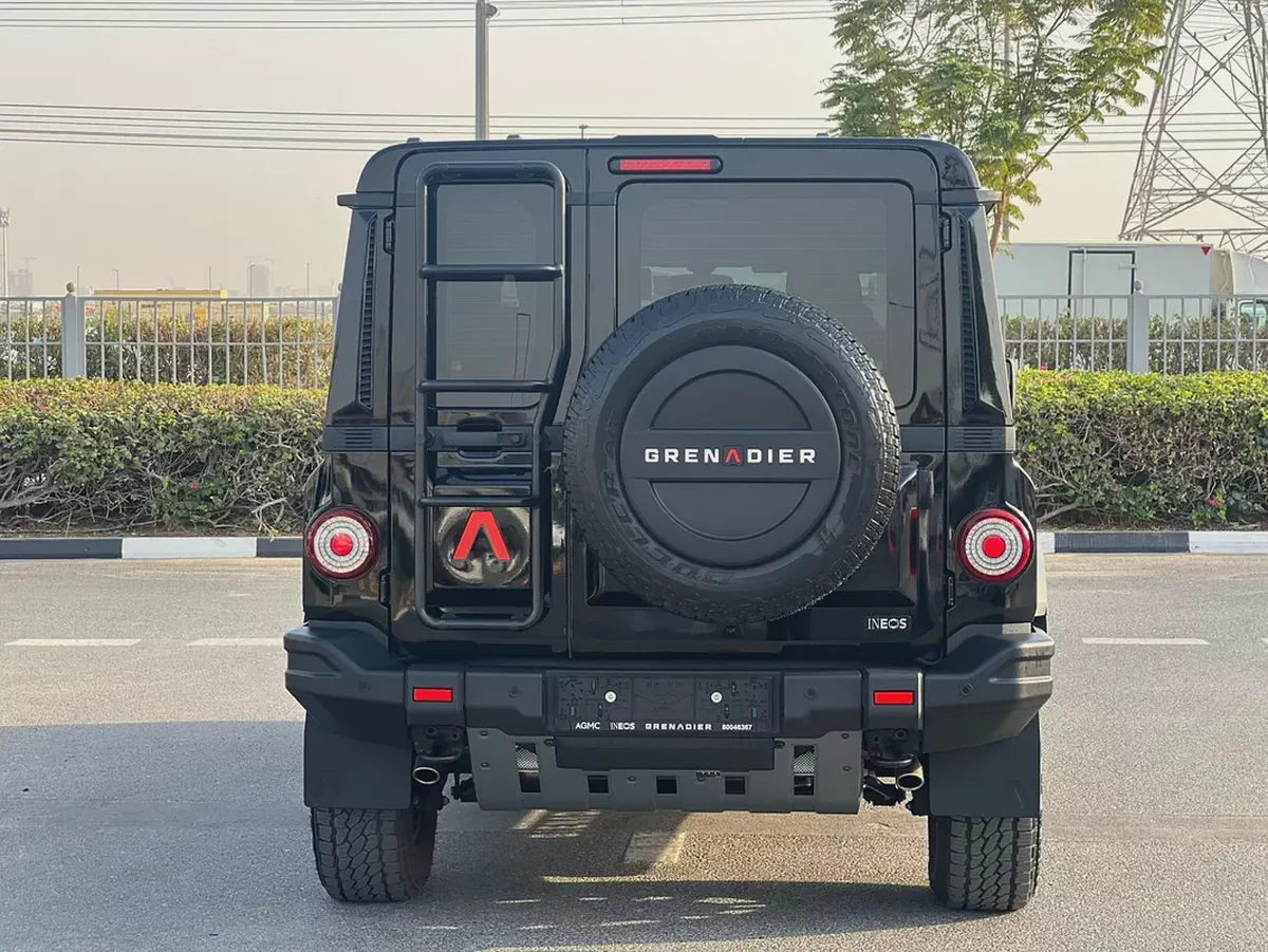 2023 INEOS Grenadier Fieldmaster Edition | GCC Specs | Pristine Condition-18-18