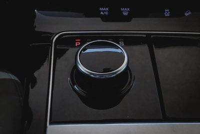 Land Rover Range Rover Velar 2018-1