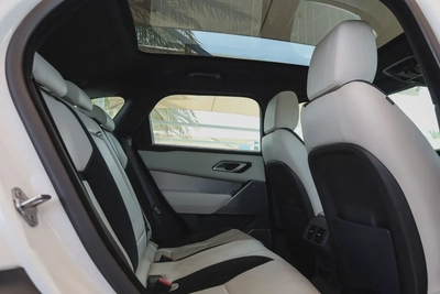 Land Rover Range Rover Velar 2018-15
