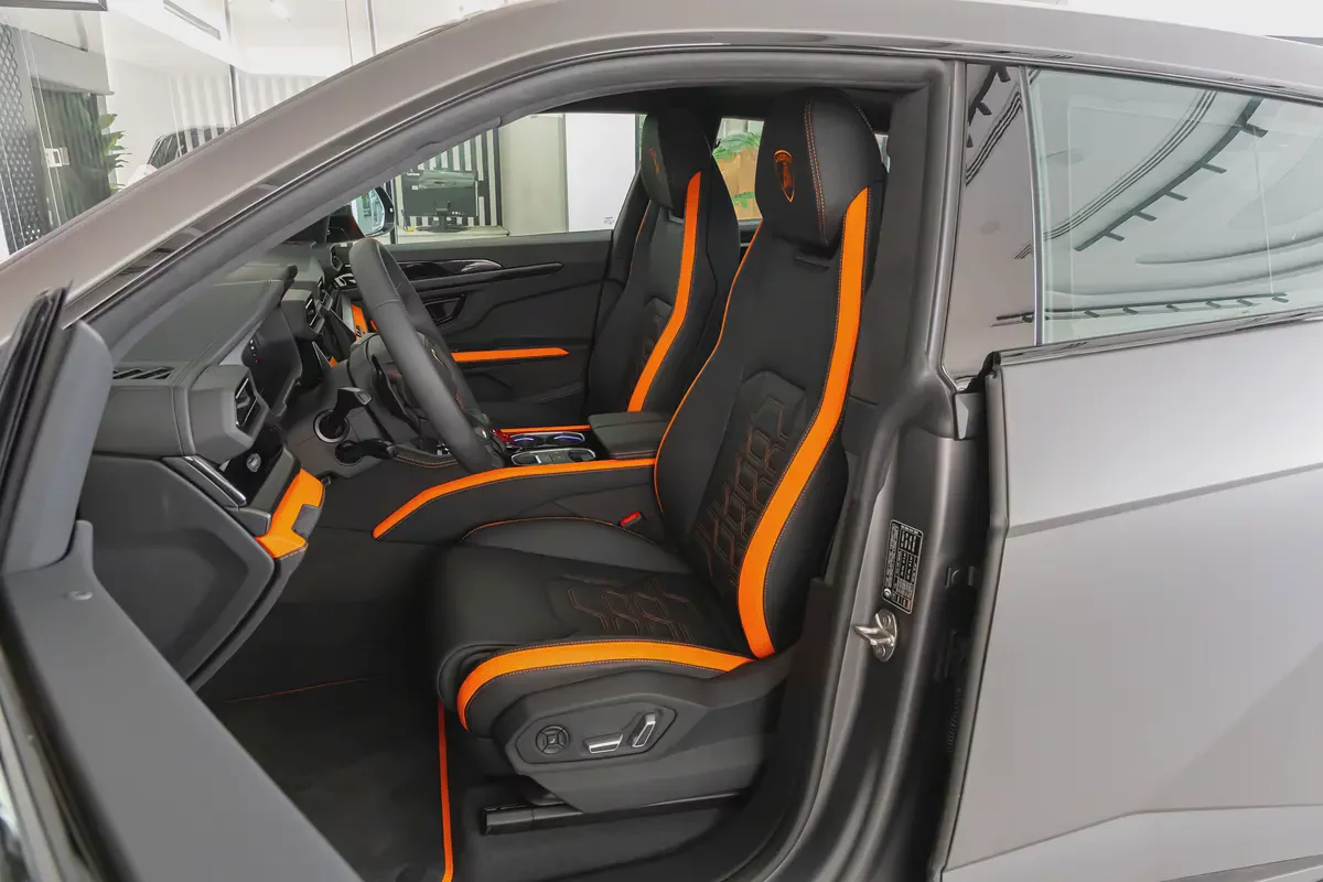 Brand New Lamborghini Urus SE 2026 - Plug-in Hybrid - European Specs-9-9