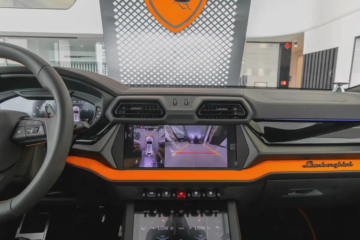 Brand New Lamborghini Urus SE 2026 - Plug-in Hybrid - European Specs-12-12