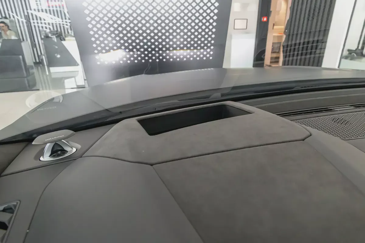 Brand New Lamborghini Urus SE 2026 - Plug-in Hybrid - European Specs-18-18