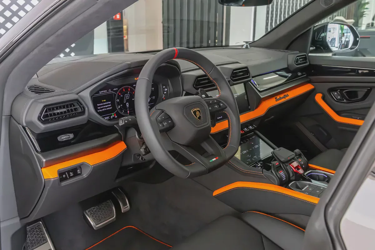 Brand New Lamborghini Urus SE 2026 - Plug-in Hybrid - European Specs-8-8