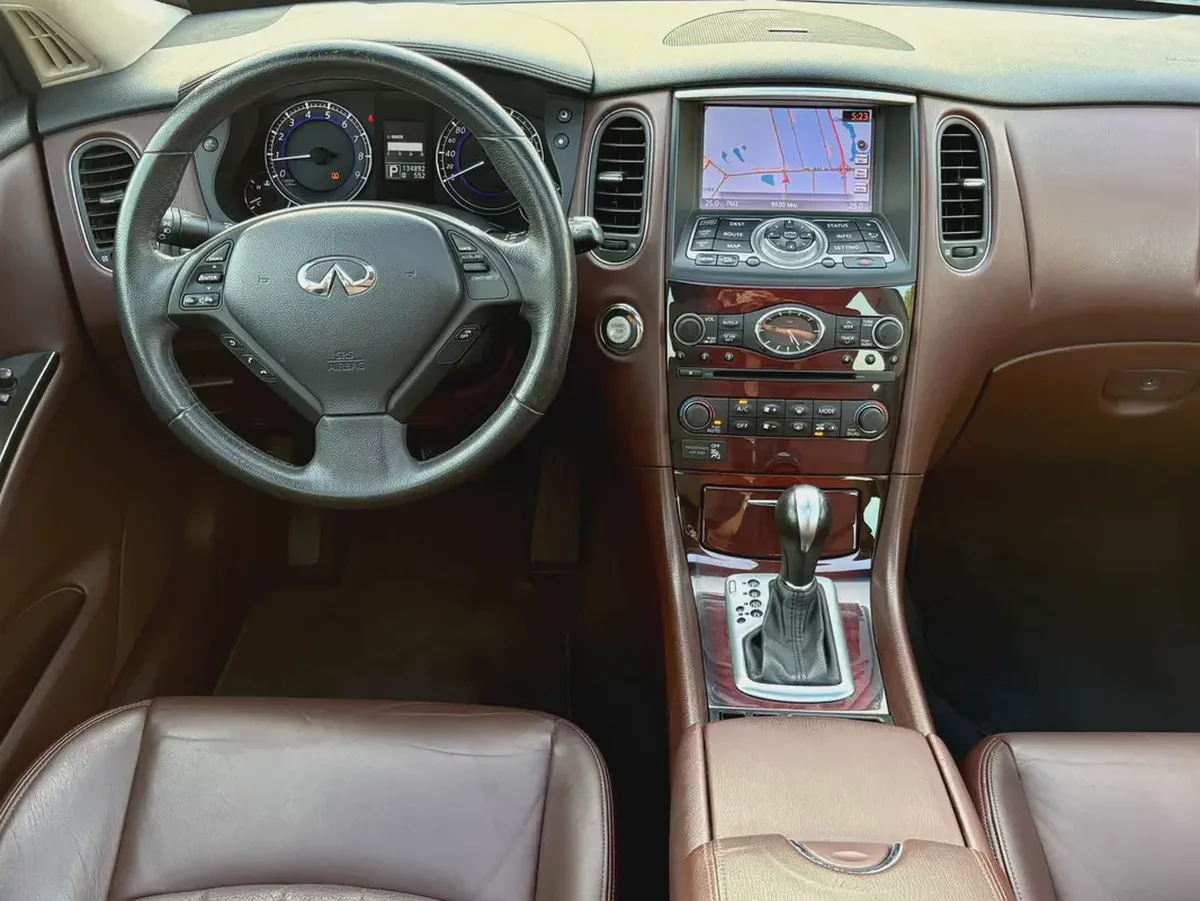 INFINITI QX50 - GCC SPECS - UNDER WARRANTY - FULL SERVICE HISTORY - ACCIDENT FREE --13-13