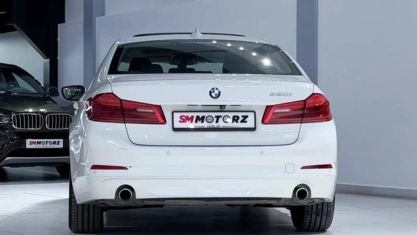 2019 GCC BMW 520i LUXURY LINE WARRANTY AND FINNACE AVAILABLE