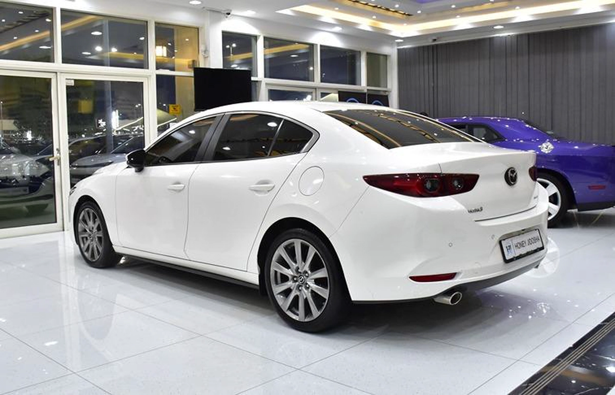 Mazda 3 ( 2023 Model ) in White Color GCC Specs-14-14
