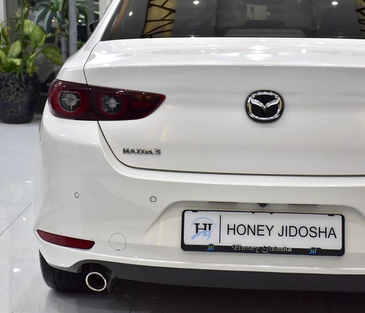 Mazda 3 ( 2023 Model ) in White Color GCC Specs-5-5