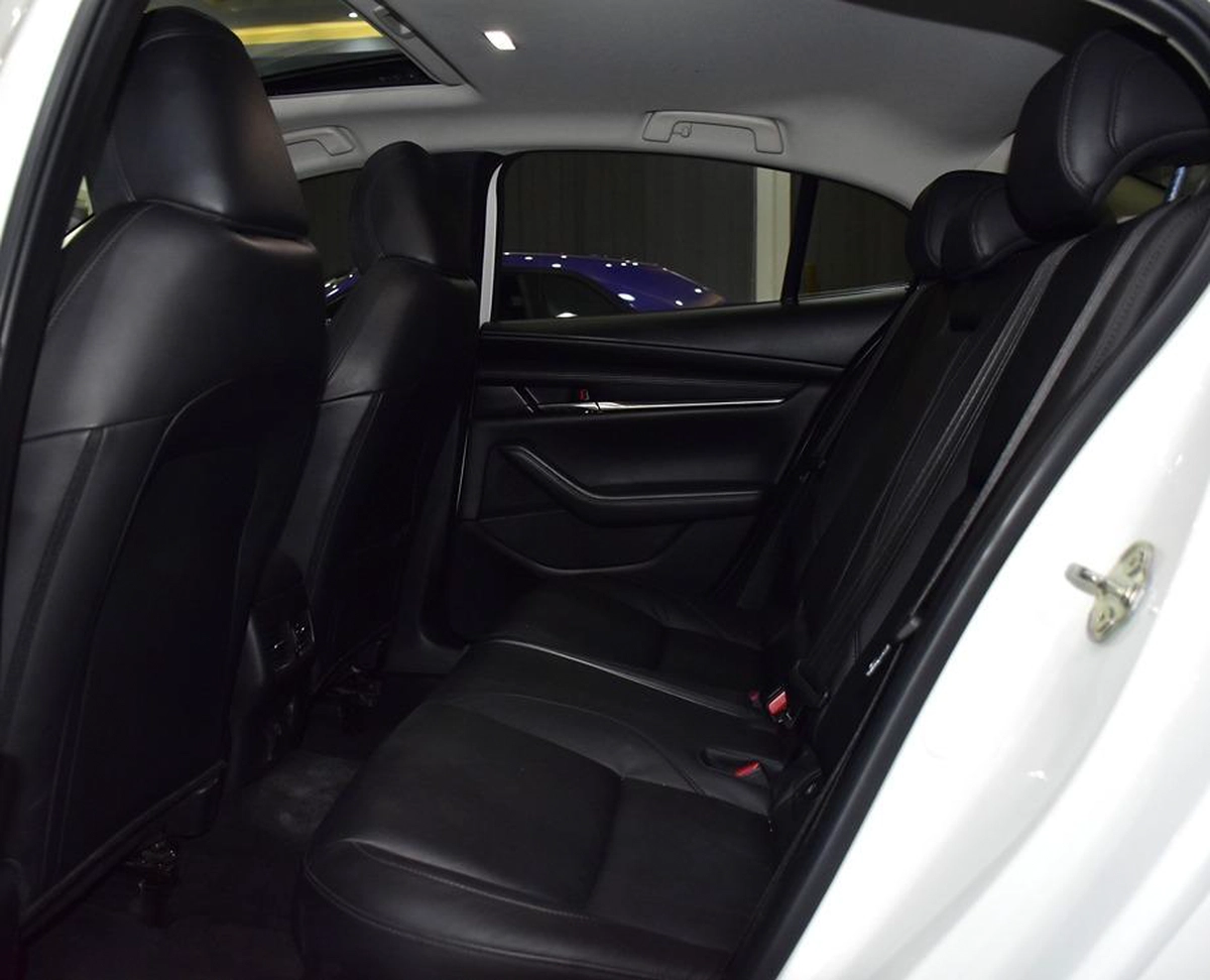 Mazda 3 ( 2023 Model ) in White Color GCC Specs-2-2