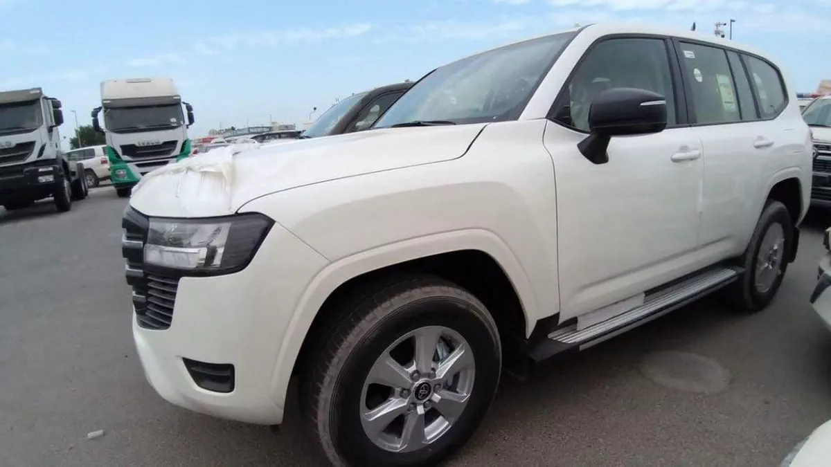 Toyota Land Cruiser GXR LAND CRUISER GXR 3.3L DIESEL