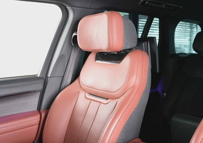 Range Rover SV-GCC-Warranty  Service from Al Tayer Until 2029-1 Owner-Bespoke Order-11