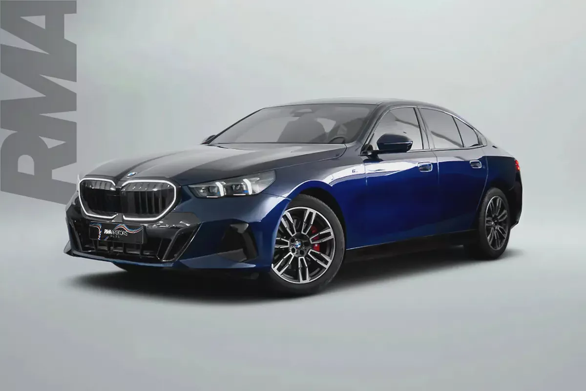 4,426 AED / 60 months | 0% DP | 2024 BMW 520i M Sport / Full AGMC BMW Service History