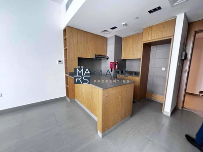 Luxurious brand new one bedroom with all facilities available in Al Mamsha-19