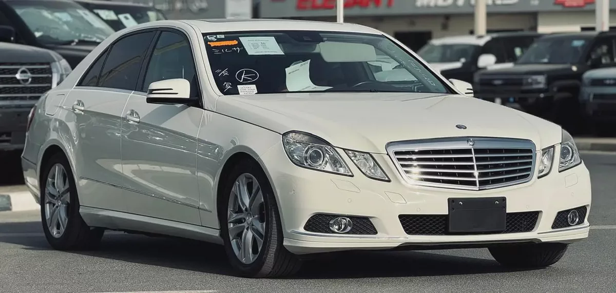 BENZ E350 | 2011 | ONLY : 99418 KM | JAPAN IMPORT | CLEAN TITLE-3-3