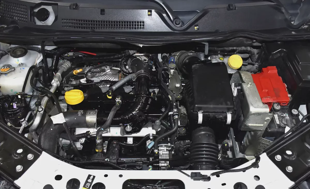 AED 783 EMi at 0% DP | Nissan Magnite Turbo ( 2025 Model ) in White Color GCC Specs-16-16