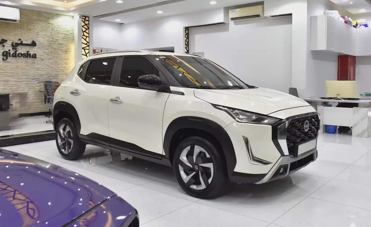 AED 783 EMi at 0% DP | Nissan Magnite Turbo ( 2025 Model ) in White Color GCC Specs-2-2