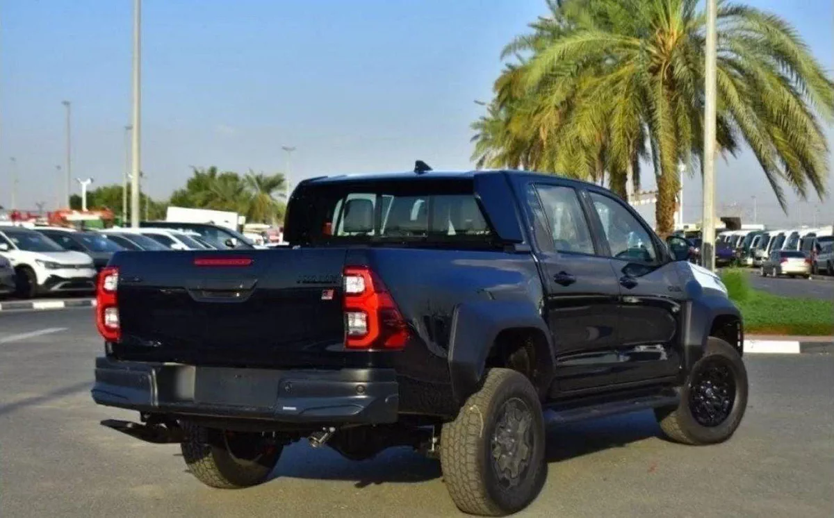 Toyota Hilux GR Sport 4.0L-5-0