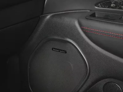 2024 - Dodge Durango R/T HEMI V8 with warranty-18