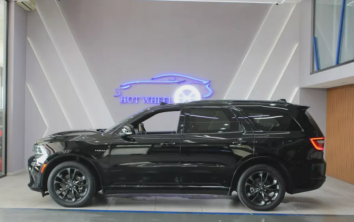2024 - Dodge Durango R/T HEMI V8 with warranty-5-5
