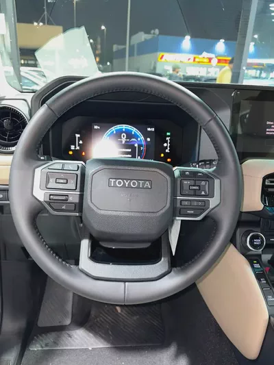 Brand New Toyota Prado TXL3 RADAR 2026 | GCC Specs | Zero Mileage  تويوتا برادو بنزين 2400 لتر رادار-11