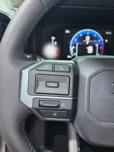 Brand New Toyota Prado TXL3 RADAR 2026 | GCC Specs | Zero Mileage  تويوتا برادو بنزين 2400 لتر رادار-6